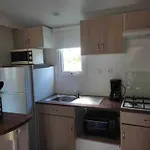 Zecamping 3 Etoiles Toboggans Et Piscine Chalet *