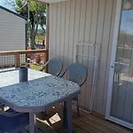Zecamping 3 Etoiles Toboggans Et Piscine Chalet *