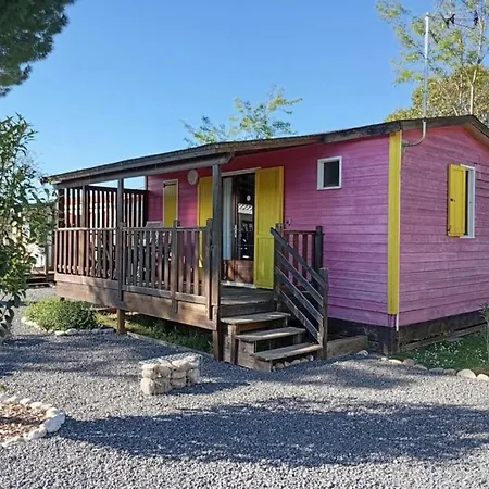 Horská chata Zecamping 3 Etoiles Toboggans Et Piscine Massillargues-Attuech