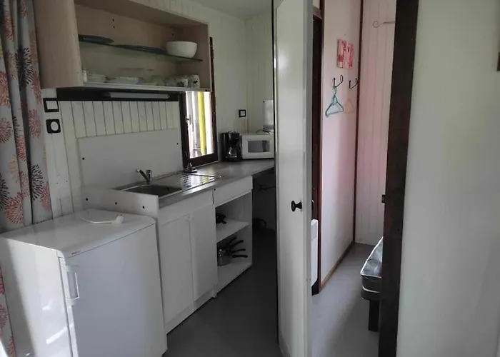 3 Etoiles - Piscine - Eebicc Dağ evi